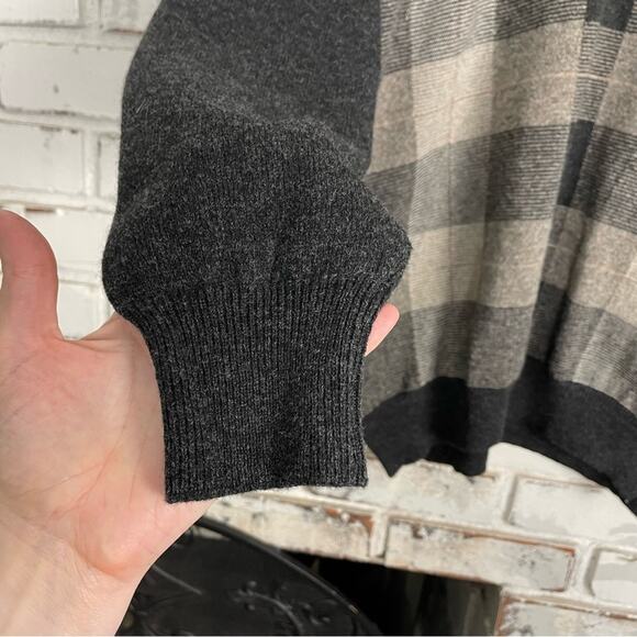 Vintage Lyle & Scott Men Lambs Wool Plaid Charcoal Grey Black Crew Neck Sweater - Picture 3 of 9